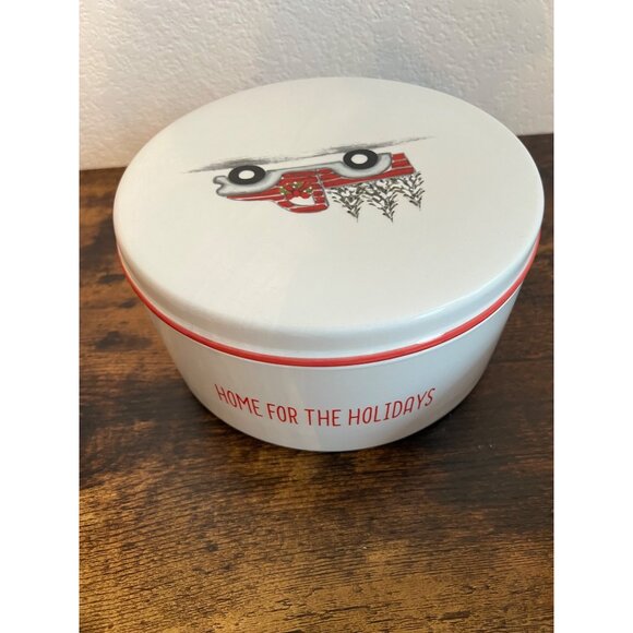 Masons Ironstone Christmas Lidded Bowl With Red Truck Design 10" Diameter - Picture 3 of 6